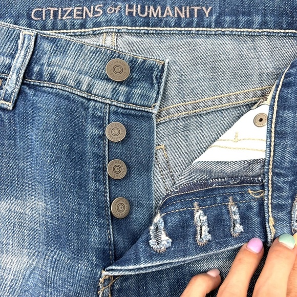 Citizens Of Humanity Skyler Low Rise Loose Short 23 - Picture 2 of 6